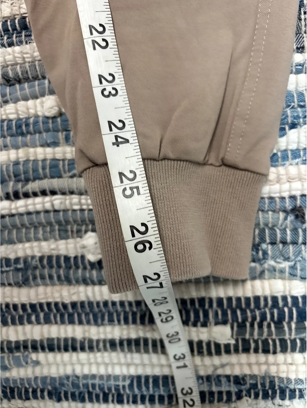 * | BYLT | elite jogger. Size M.